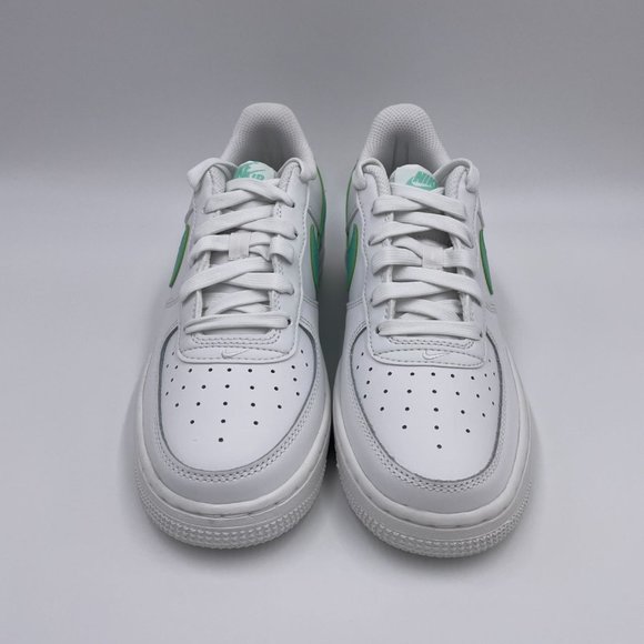 Nike Air Force 1 White Womens Shoes - Picture 3 of 8